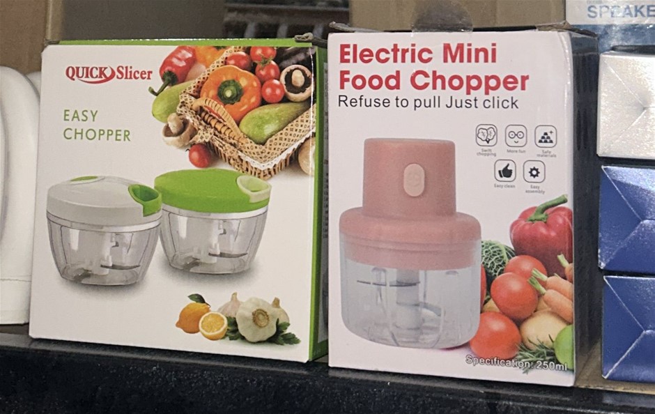 2x Food Choppers