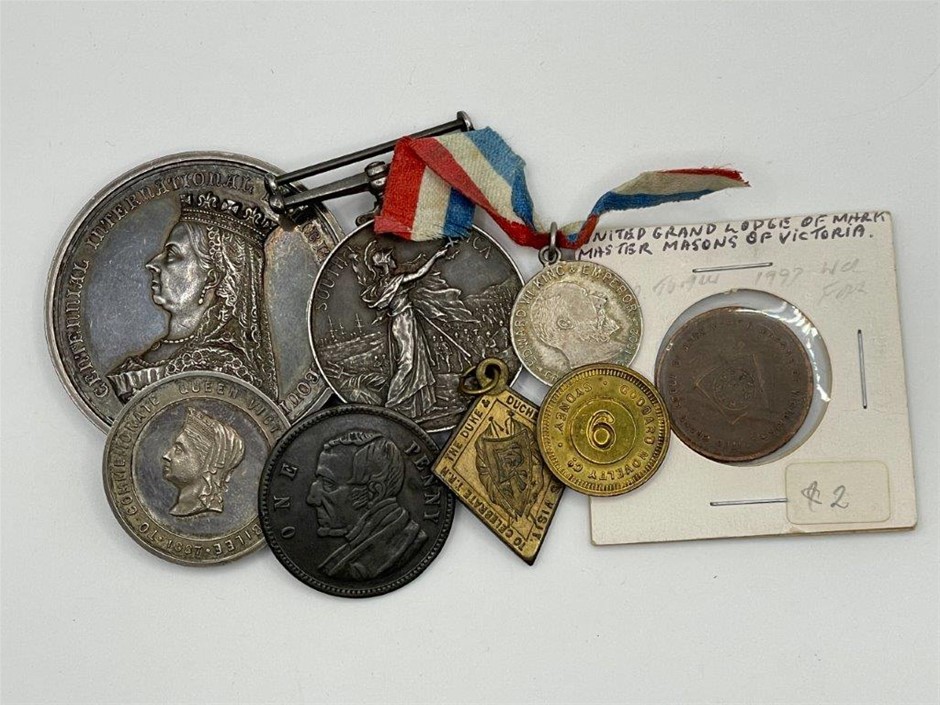 8 x Asstd AU & South Africa Commemorative medals, tokens & coin