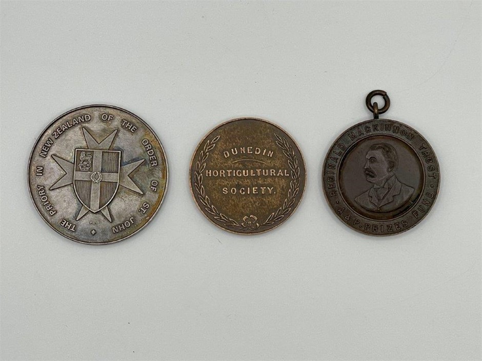 3 x Asstd NZ & AU Horticultural Society & Commemorative medals