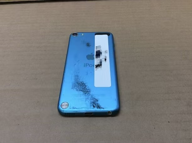 APPLE IPOD TOUCH 5 (A1421) 32GB