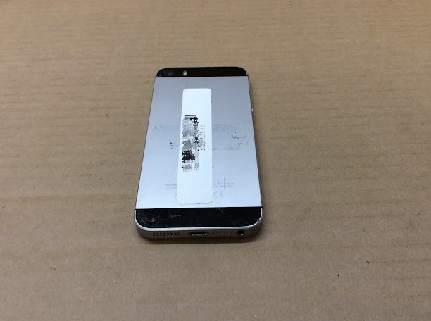 Apple iPhone SE (A1723) Phone 128GB