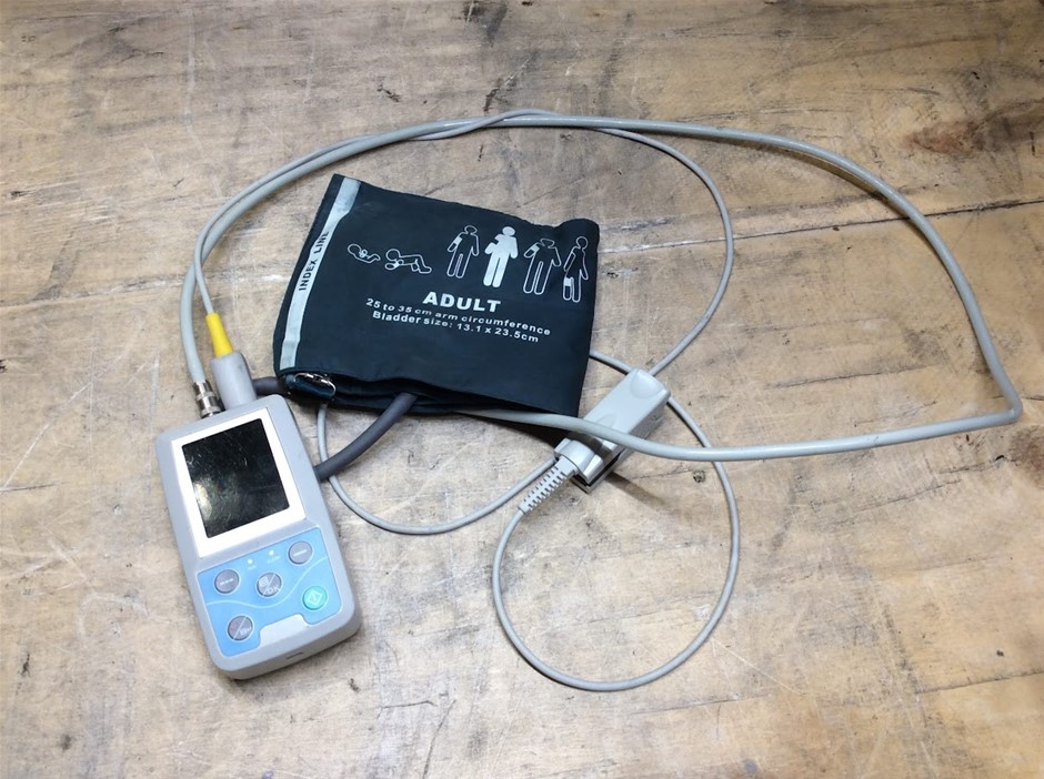 Contec PM50 Patient Monitor Blood Pressure Device