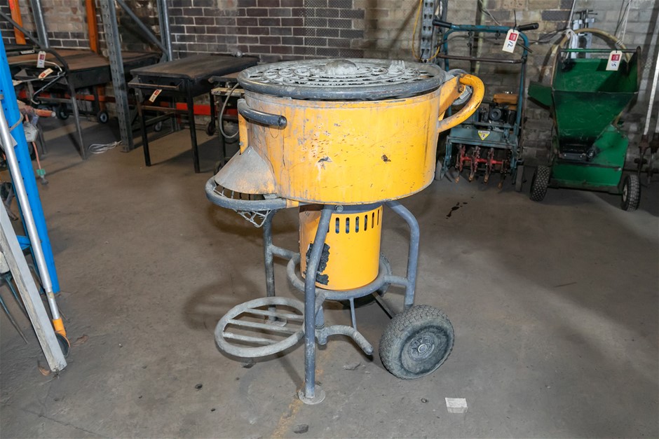 Baron M110 Monter Mixer