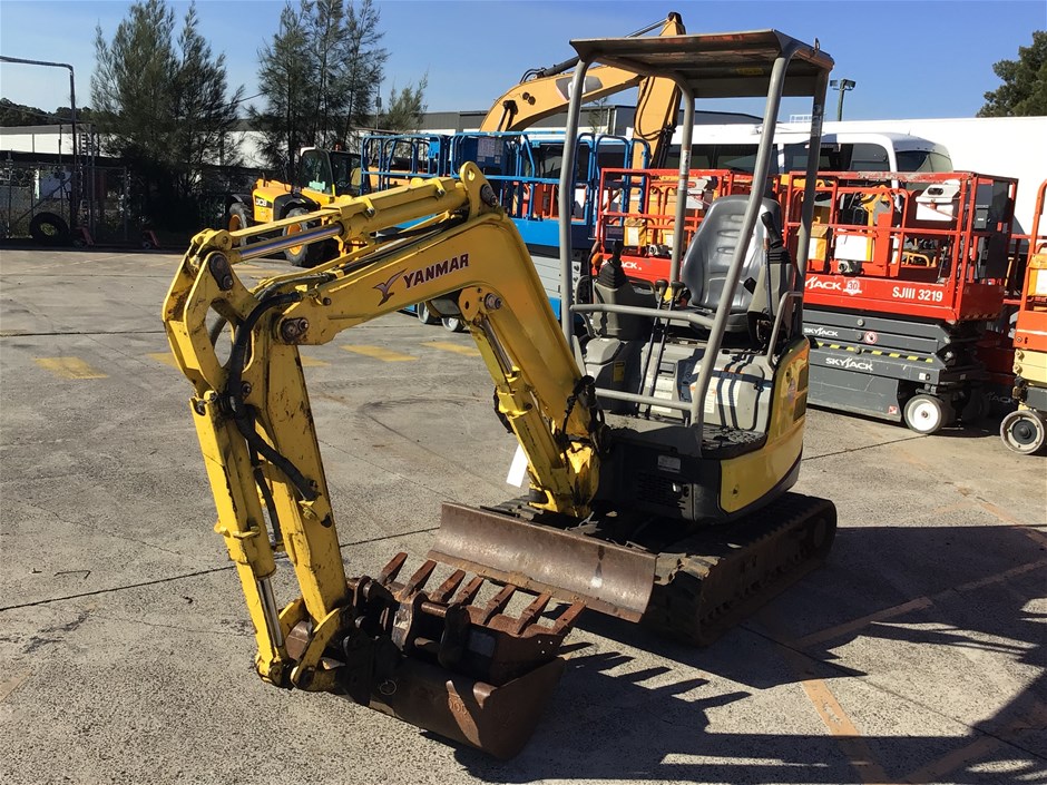 Yanmar Vi017 Hydraulic Excavator