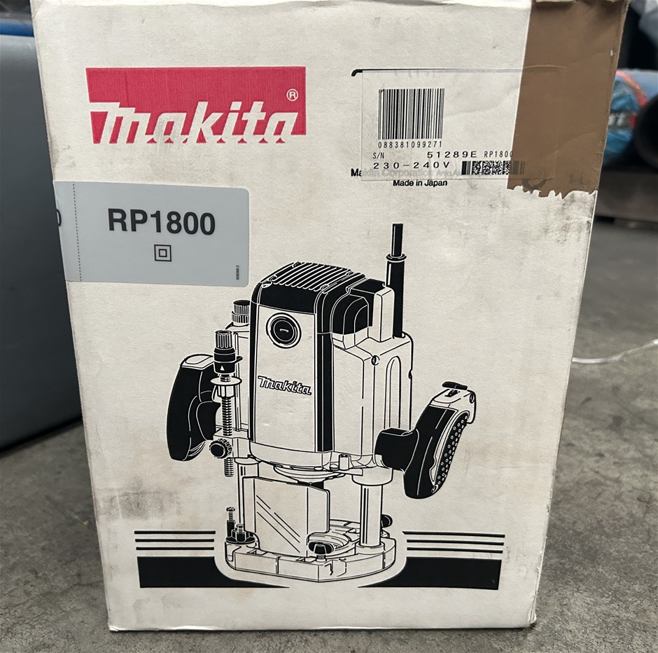 Makita Plunge Router (Unused)