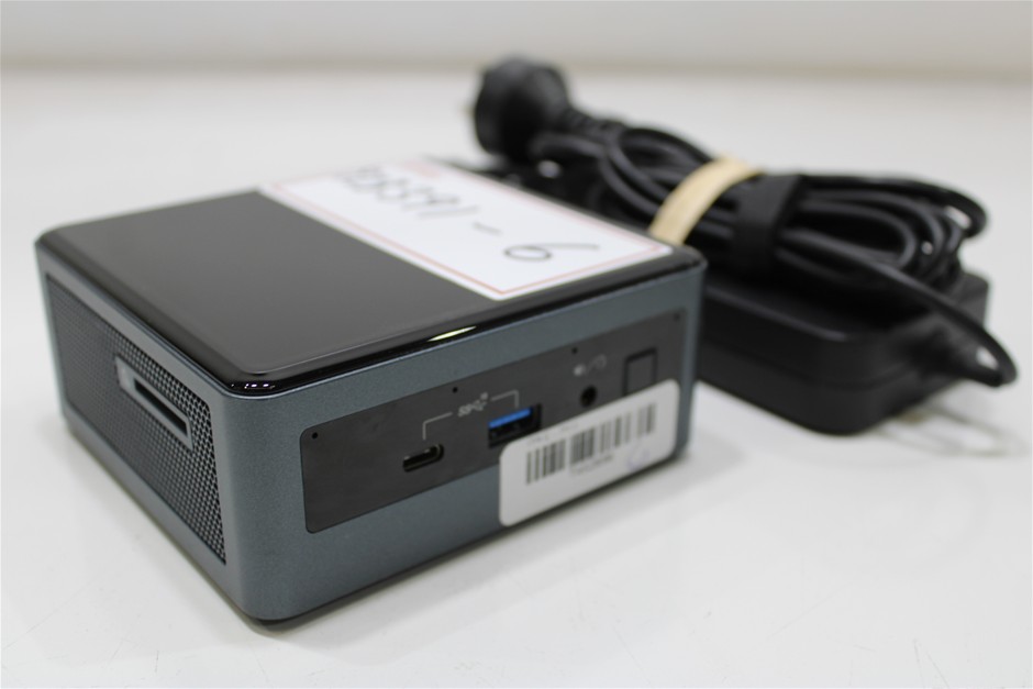 INTEL NUC10I5FNH