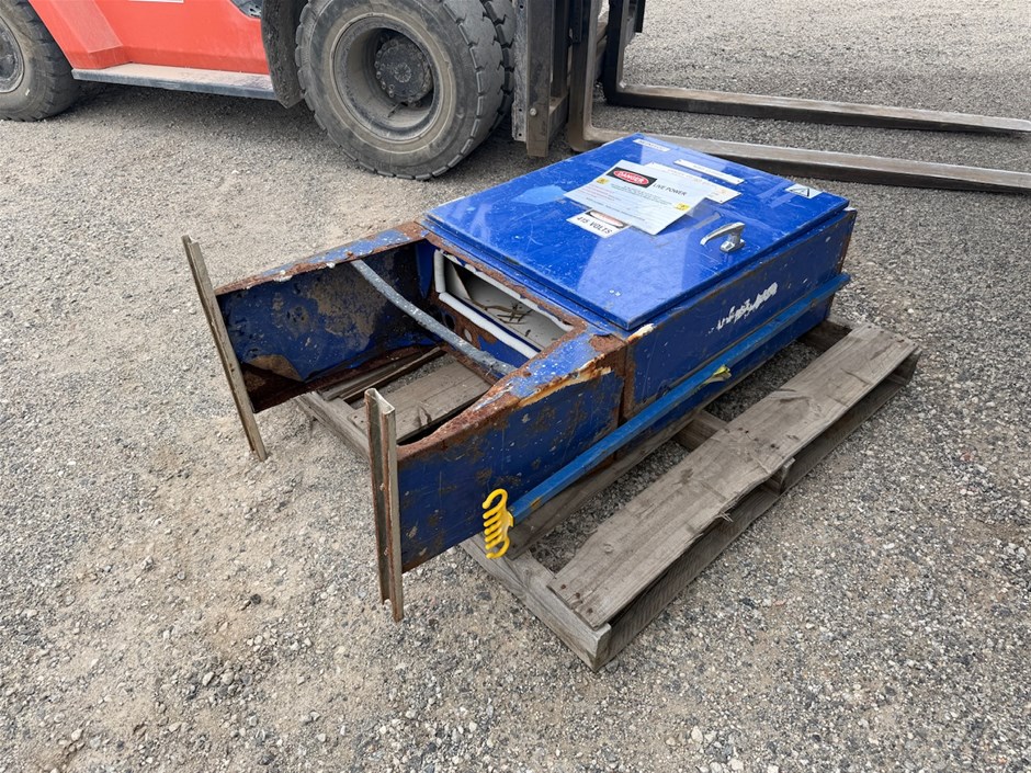 <p>1 x Heinelec Power Board</p>