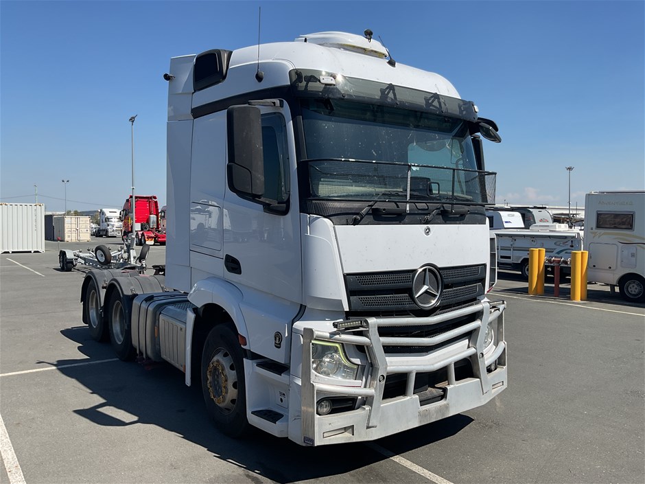 <p>2021 Mercedes Benz Actros 6 x 4 Prime Mover Truck</p>