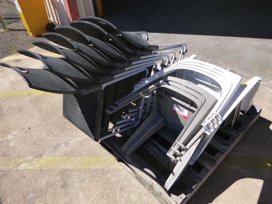 <p>Chairs Assorted</p>