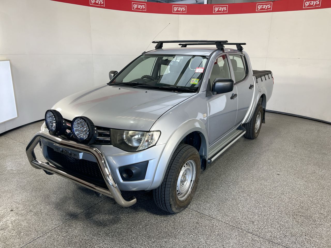 2015 Mitsubishi Triton 4X4 GLX MN Turbo Diesel Automatic