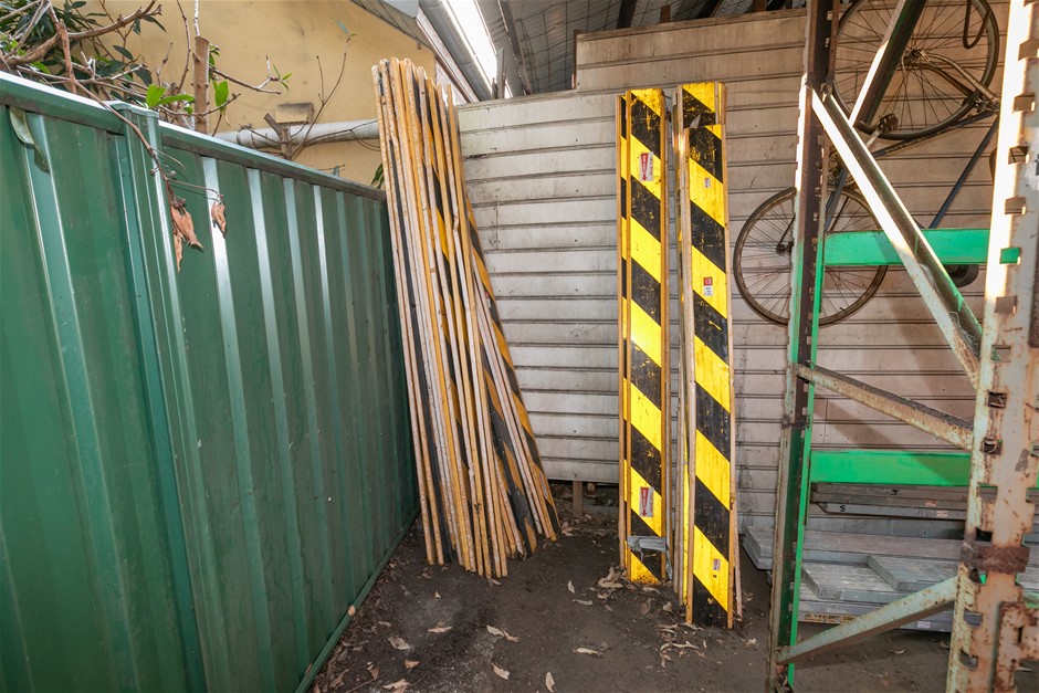 Road/Work Site Poly Barries Planks