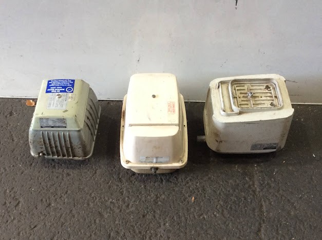 Rietschle / Yasunaga Air Pump & Nitto Kohki LA-80A Air Compressor(Lot of 3)