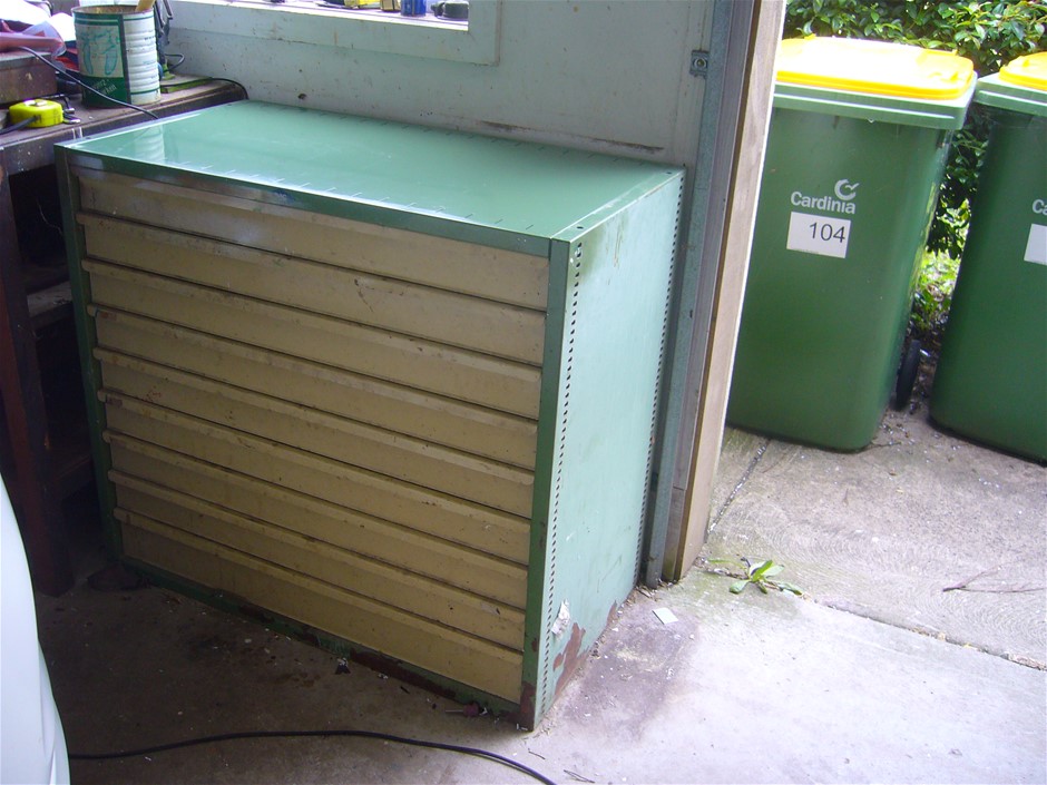 Metal Tool Cabinet with 9 Sliding Draws