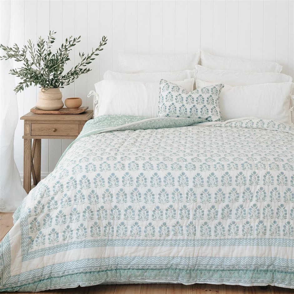 MISS SUNDARA Botanical Floral Block Print Quilt, Filled Reversible Side Pla