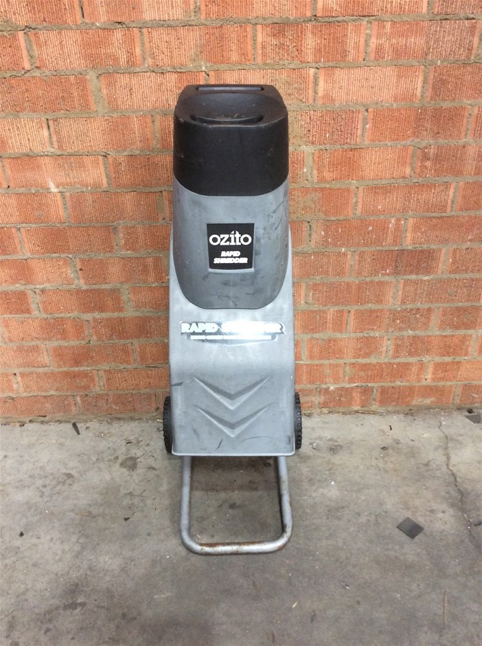 Ozito RSH-100 Electric Garden Shredder Mulcher