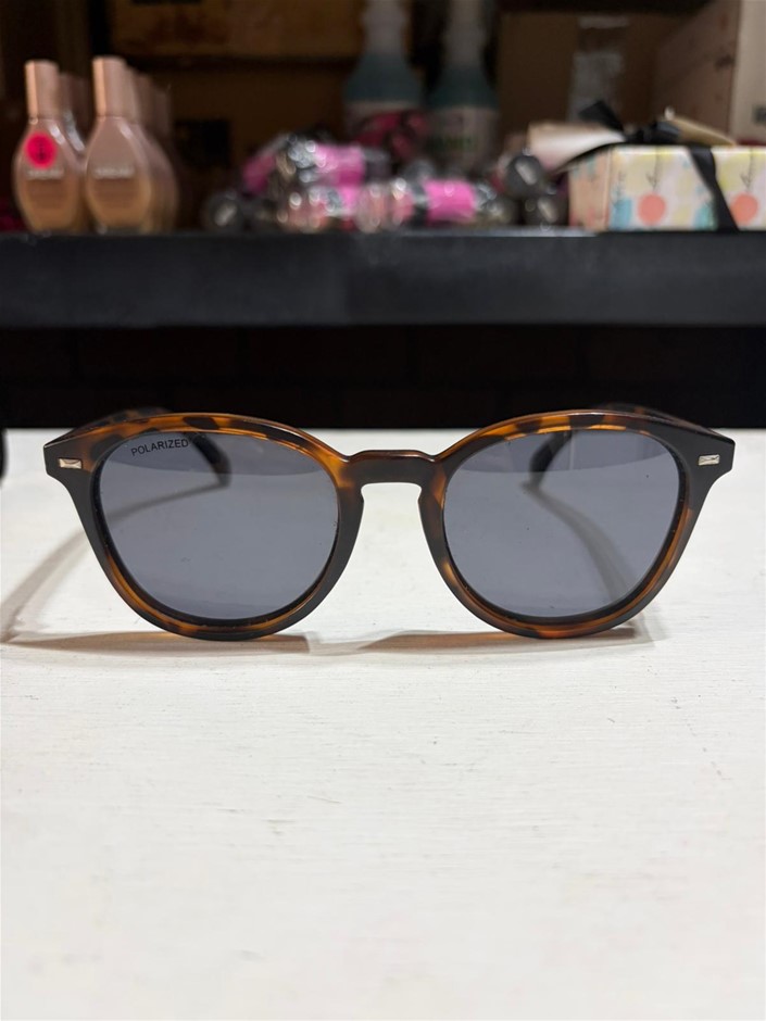 Le Specs Bandwagon Sunglasses