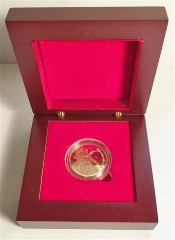 New "Ned Kelly #1" 1/10th oz HGE 999 Gold Australiana Coin In Wood Display