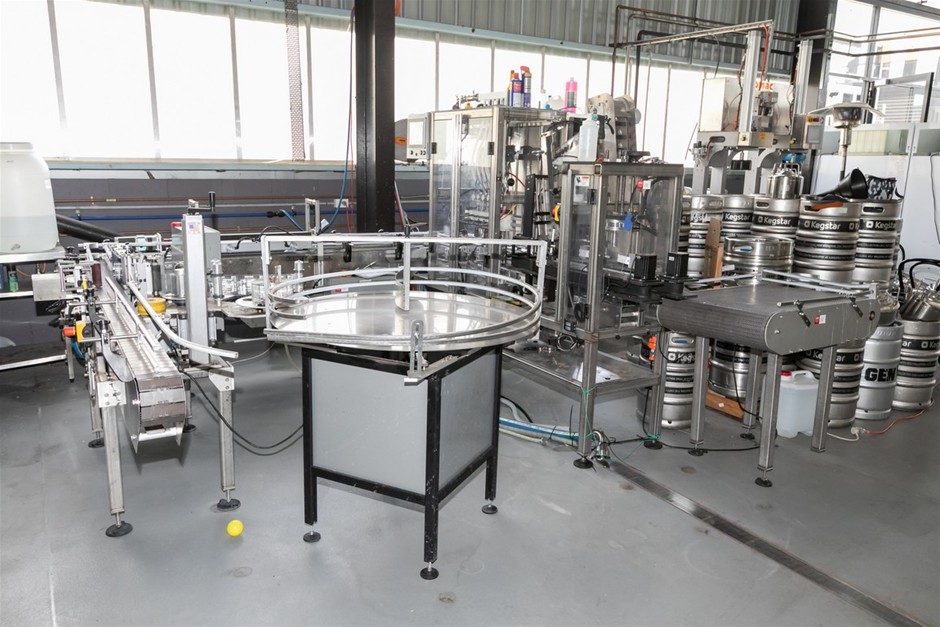 INLINE Bottling & Labelling Line