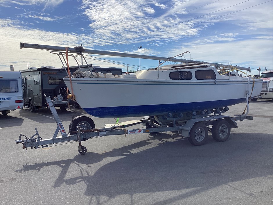 Fibreglass Trailer Sailer