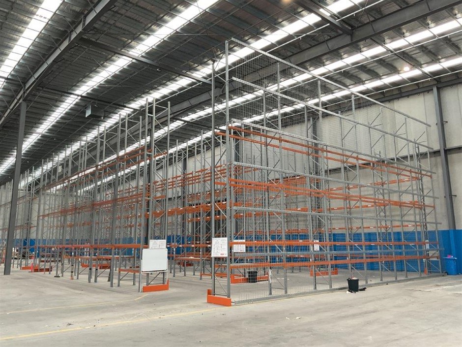 Dexion Pallet Racking with Cage