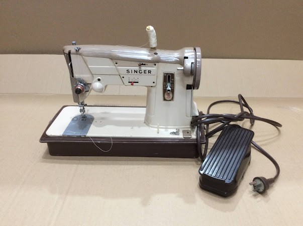 Singer 327P Sewing Machine