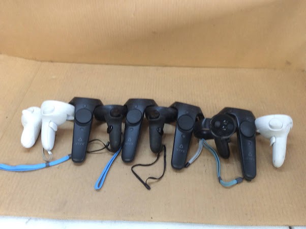 HTC Vive Mixed Brand and Model Virtual Reality Controllers (Lot of 10)