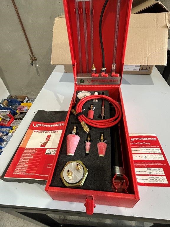 ROTHENBERGER Rotest GW 150/4 Pressure Tester in Shockproof Case
