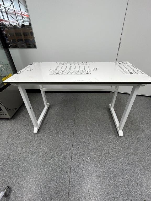 6 x Wilsonart 20mm Compact Laminate Benchtop Laboratory Benches