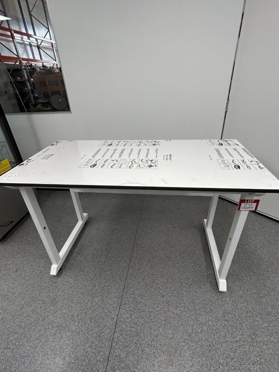 21 x Wilsonart 20mm Compact Laminate Benchtop Laboratory Benches