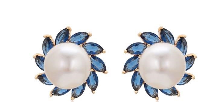 Italian 18k Triple Yellow Gold Plated freshwater pearl Earring-10-11mm