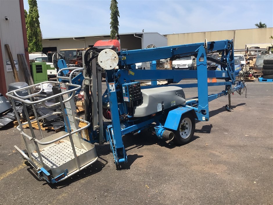 Unreserved 2014 Genie TZ-50 Knuckle Boom Lift