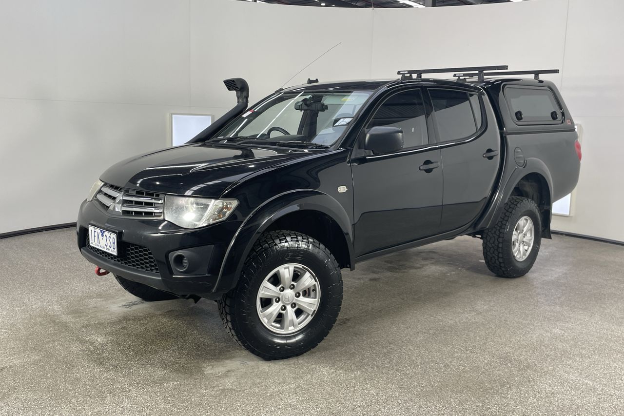 2015 Mitsubishi Triton 4X4 GLX MN Turbo Diesel Manual Dual Cab