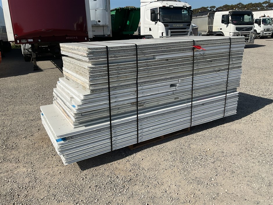 26 x Assorted Steel Clad insulated Panels
