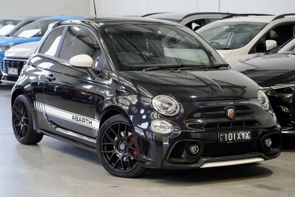 2017 Abarth 595 Manual  (RWC issued 03/03/26)
