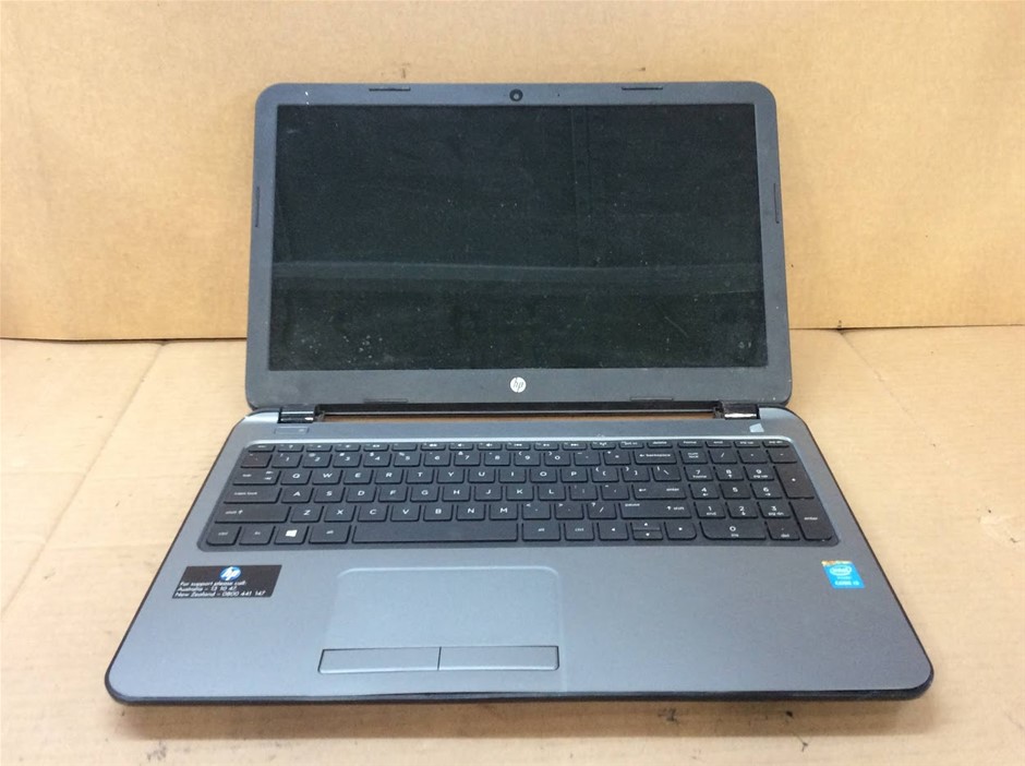 HP 15-R017TU Laptop I3-4030U 4GBRAM 250GB Grey
