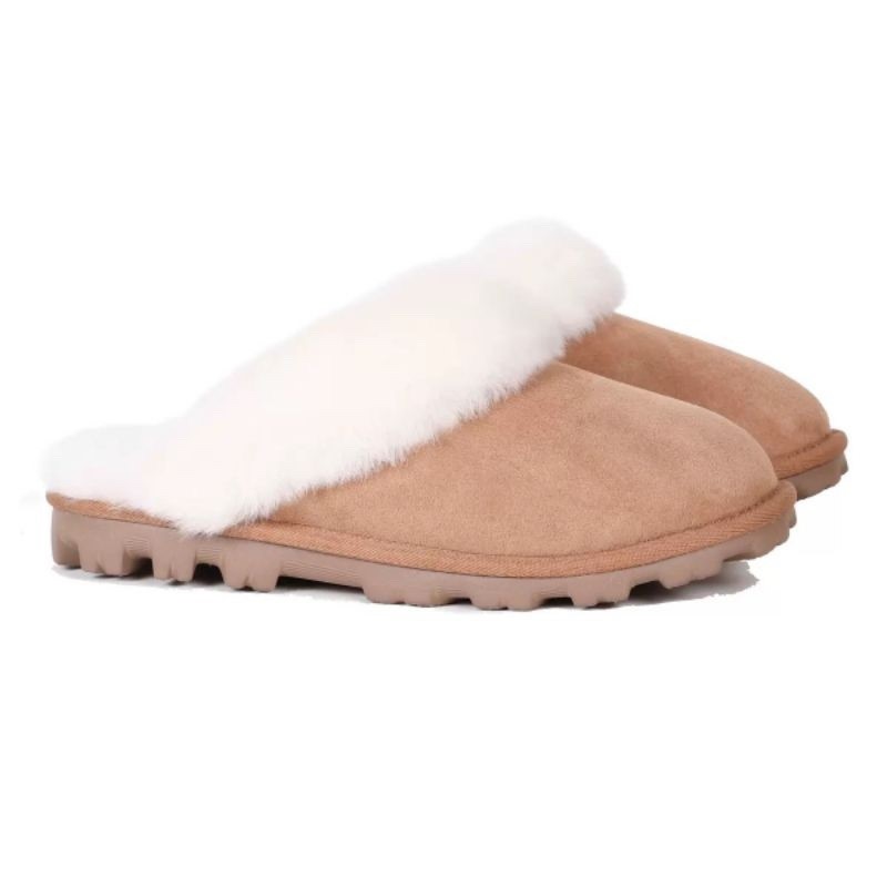 SIGNATURE Women's Shearling Slippers, Size US11, Chestnut/Cream. Buyers No