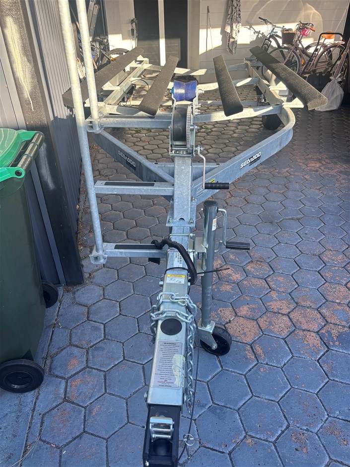 2023 Karavan Boat Trailer