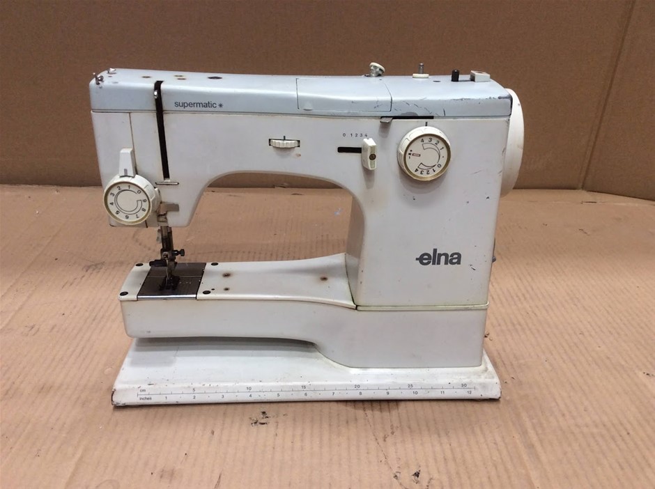 Elna Supermatic 62 Sewing Machine