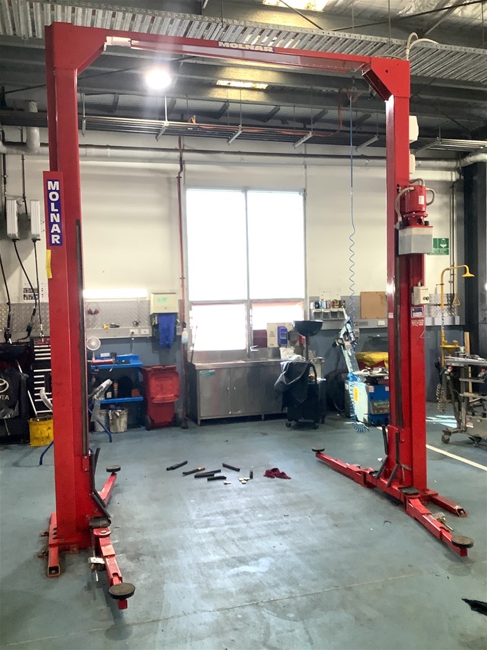 2010 Molnar MF1705-93-OH-3T 2 Post Overhead Hoist