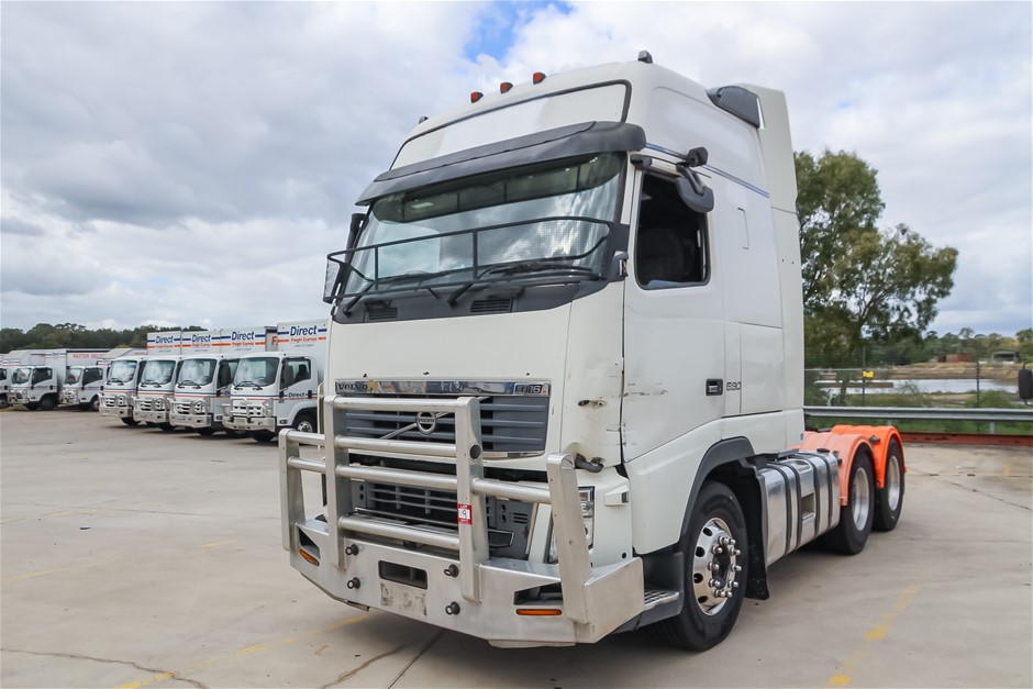 Volvo/Kenworth Prime Movers & Counter Balance Forklifts