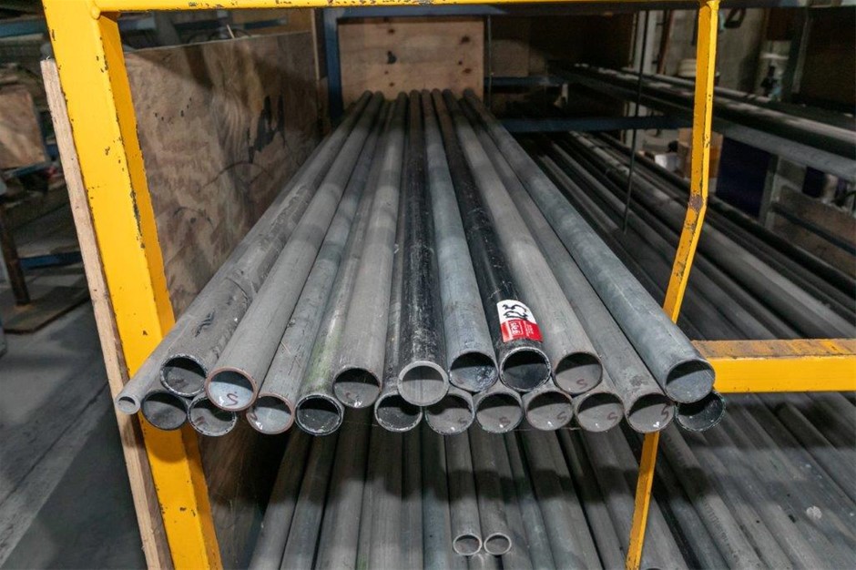 Steel Stock (1 x Pigeon Hole)