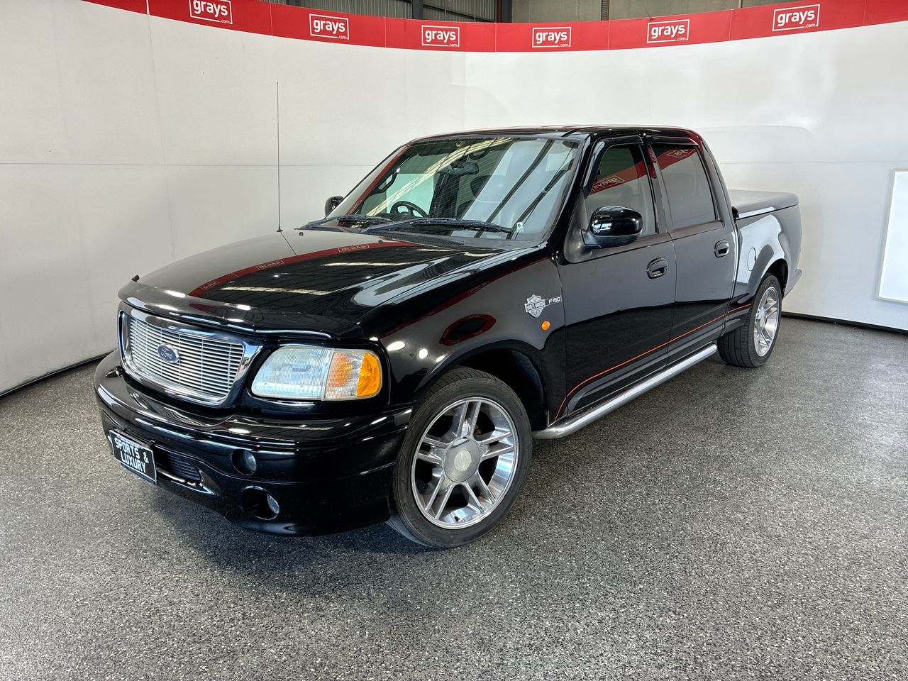 2001 Ford F150 XLT PN Harley Davidson Limited Edition Pickup - Import