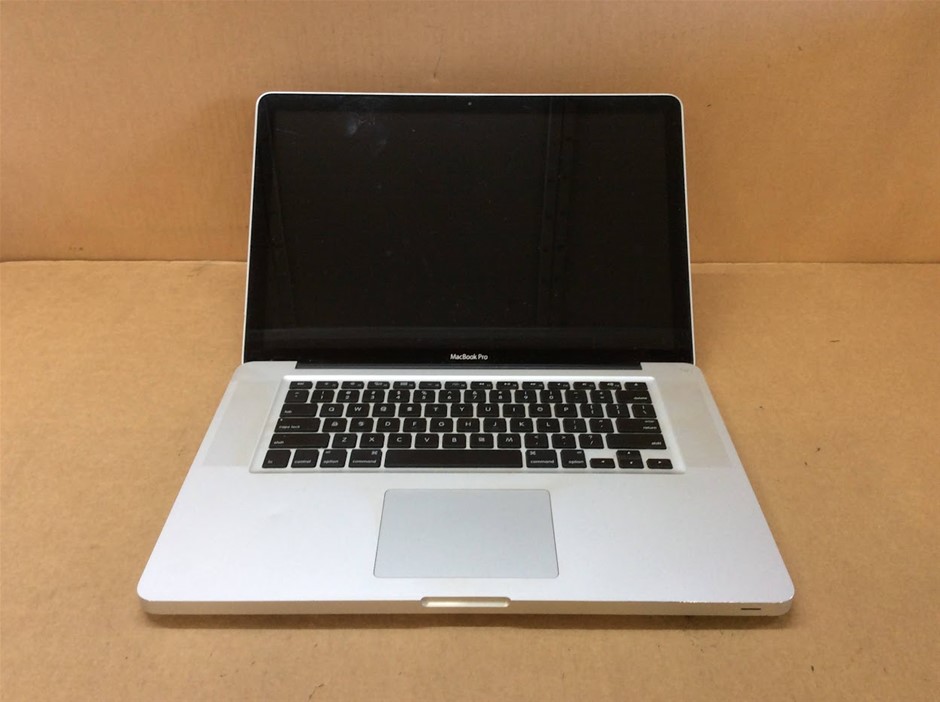 APPLE MACBOOK PRO(A1286 (EMC 2556) Laptop I7-3615QM 4GBRAM 500GB Silver