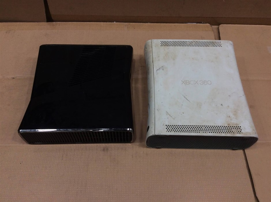Microsoft Xbox 360 S&Xbox 360 Game Console (Lot of 2)