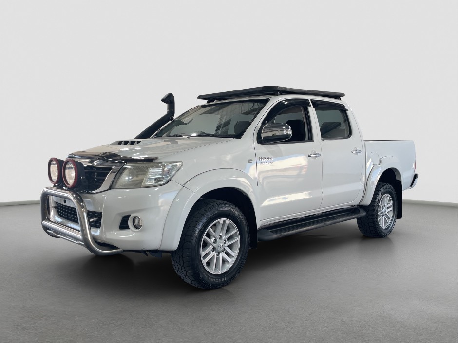 2015 Toyota Hilux SR 4x4 Auto Diesel Ute