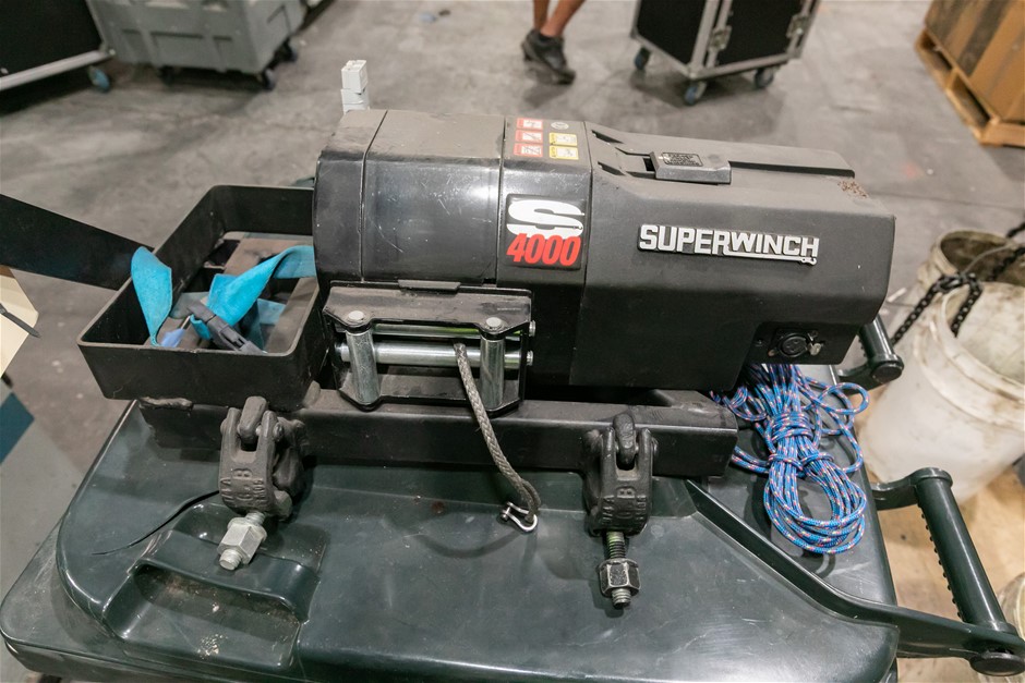 SUPERWINCH S4000 Electric DC Winch