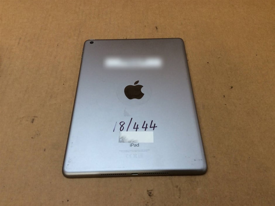 APPLE IPAD 6TH GEN A1893 A10 32GB Tablet