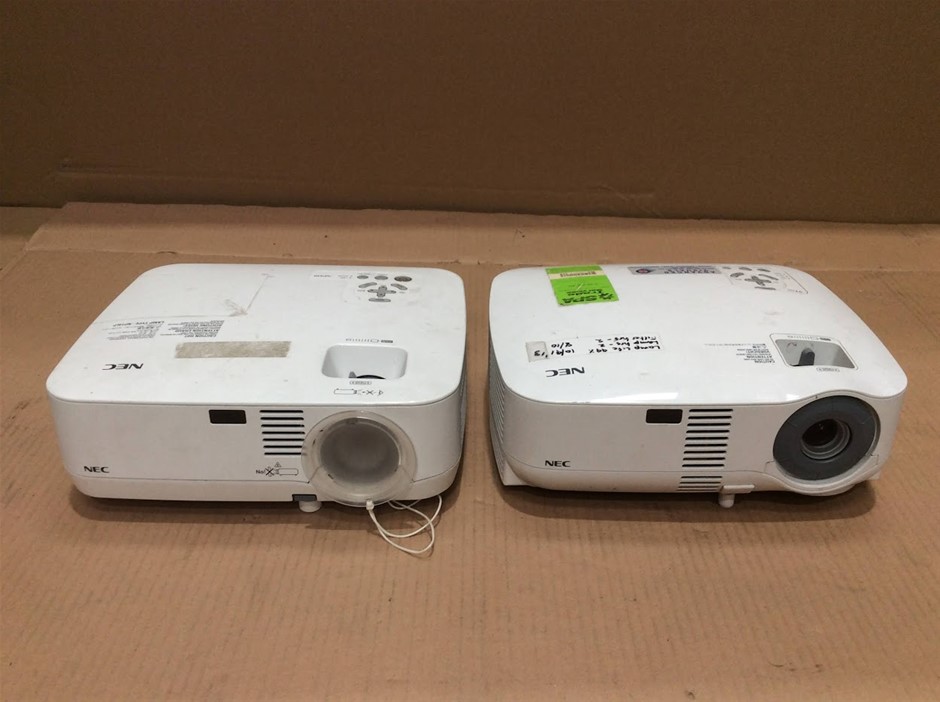 NEC NP410 Projector + NEC VT595 Projector