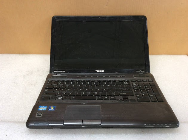 TOSHIBA SATELLITE P750 Laptop I7-2630QM 8GBRAM/750GB Black
