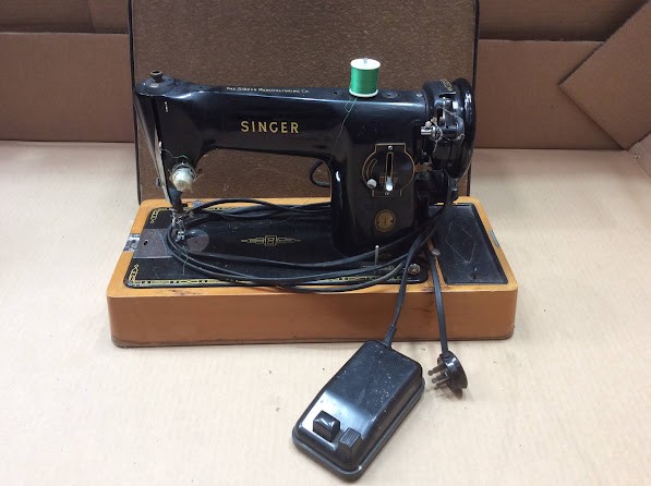 Singer 201P Sewing Machine